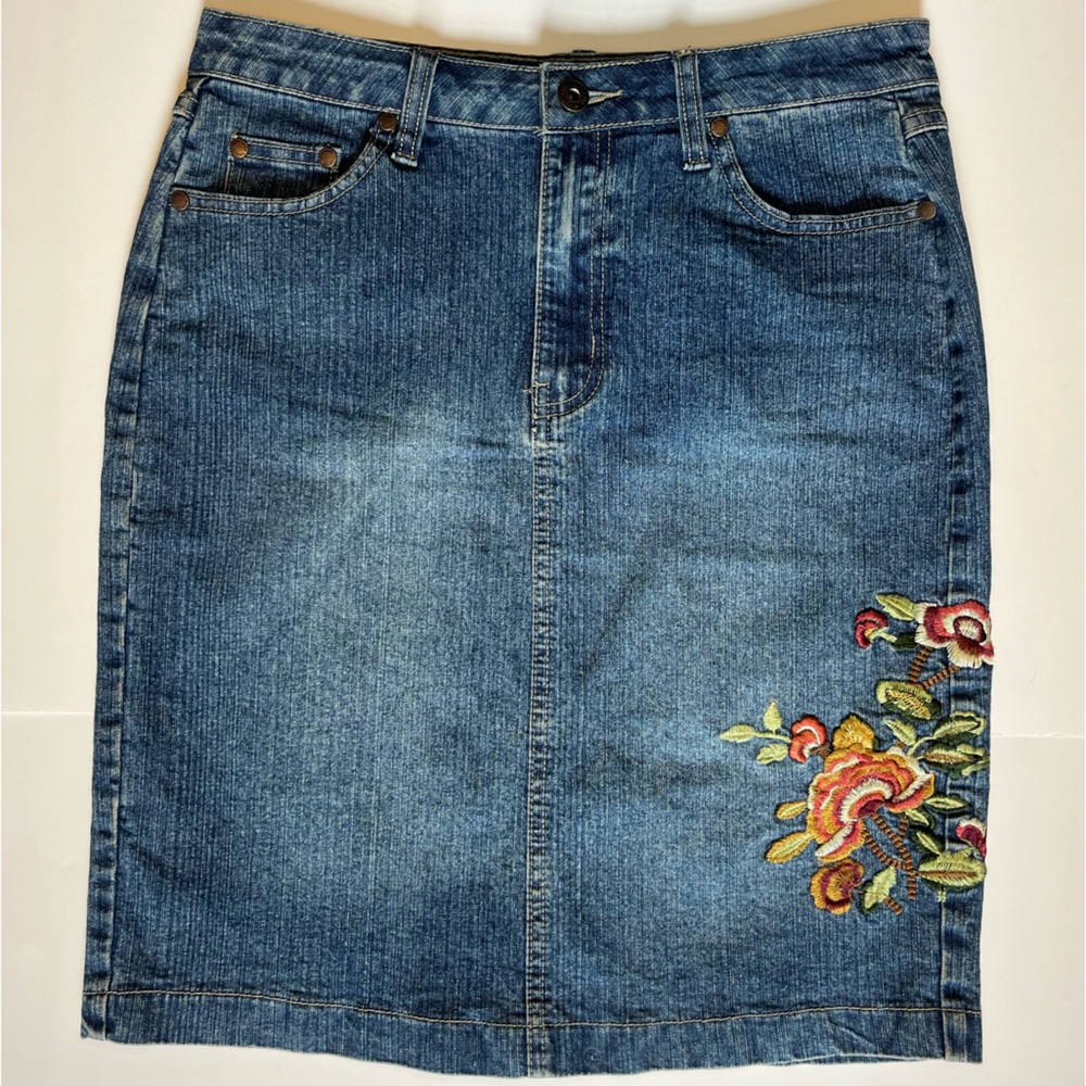 FINAL PRICE - Vintage Embroidered Jean Skirt